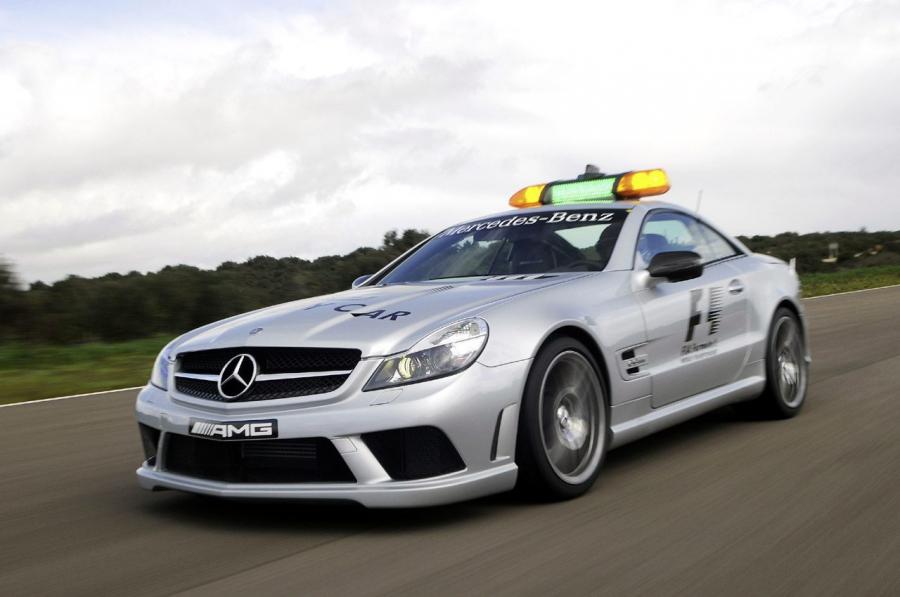  Mercedes-Benz SL63 AMG F1 Safety Car 2009 года  (фото 30 из 33)